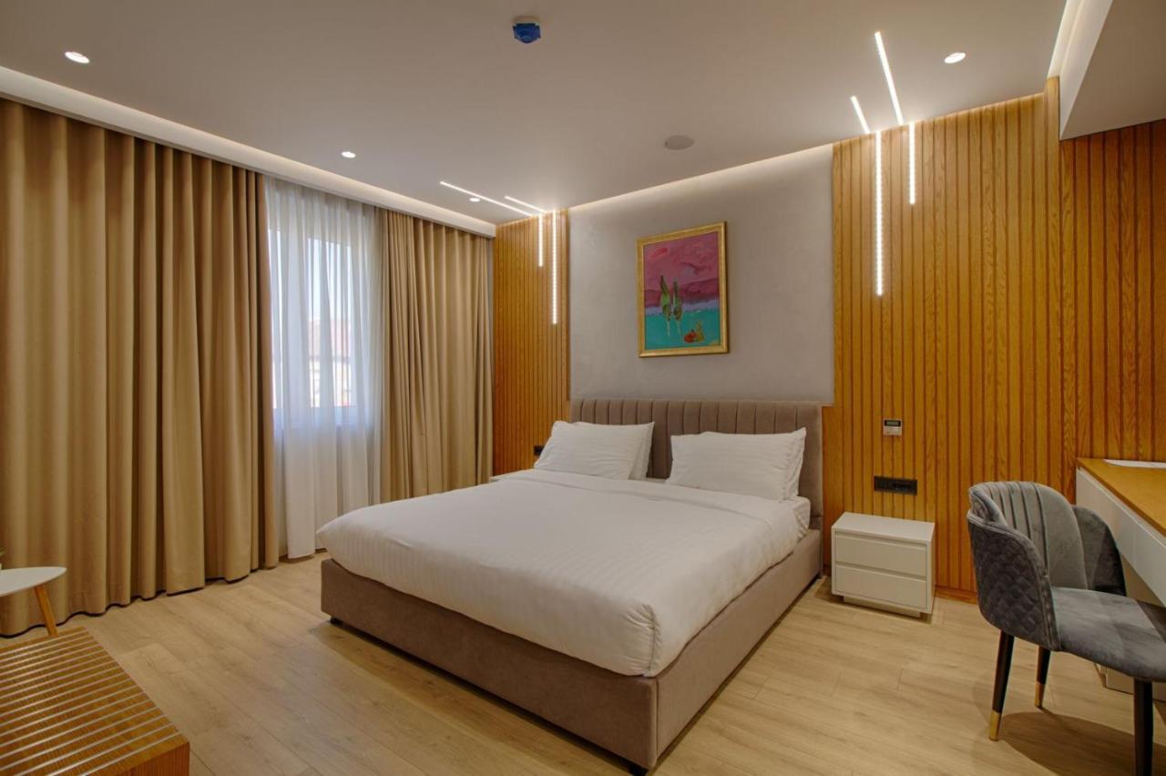 Primo Hotel ติรานา ภายนอก รูปภาพ